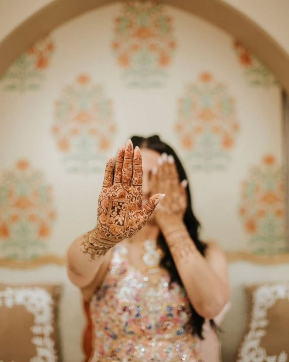 Mehndi Artist