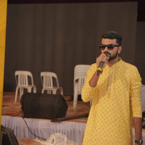 Anchor Rhitik Joshi