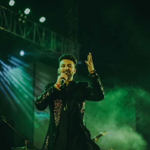 PRATEEK KAPOOR LIVE