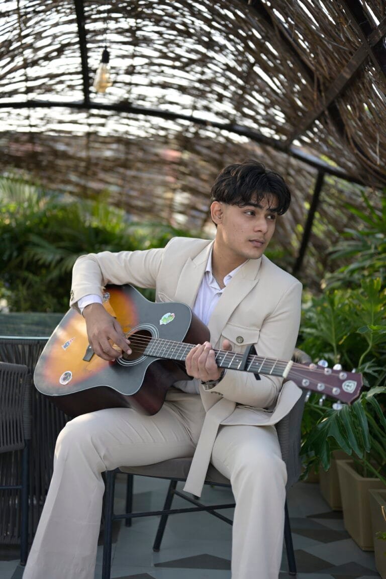 Read more about the article Abhishek Toor