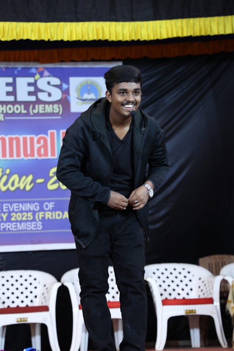 Read more about the article DIVINE MINDS