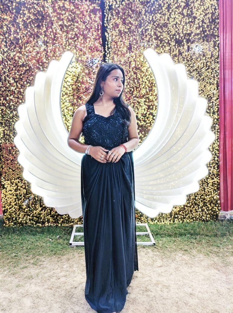 Read more about the article Emcee Deepti Singh