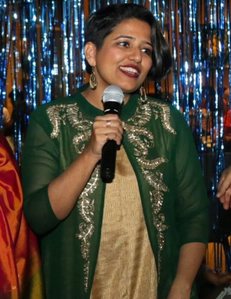 Read more about the article Emcee Aditi Shukla